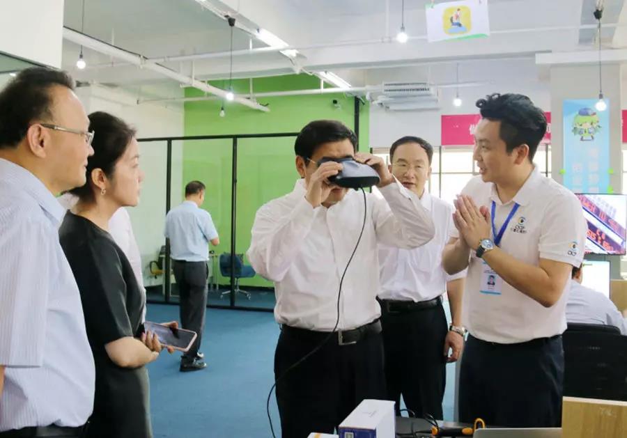 1524469936828159.jpg 1524469936828159.jpg